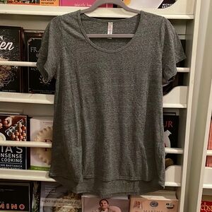 EUC LulaRoe Drapy Tshirt